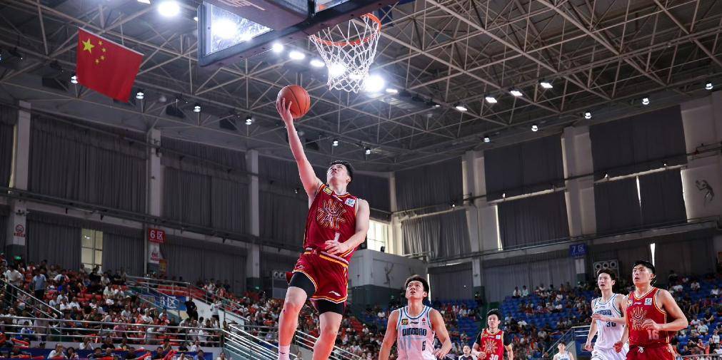 包含今夜体能课后，密尔沃基雄鹿状态回暖备战CBA季后赛，球迷炸锅，心理建设被强调的词条