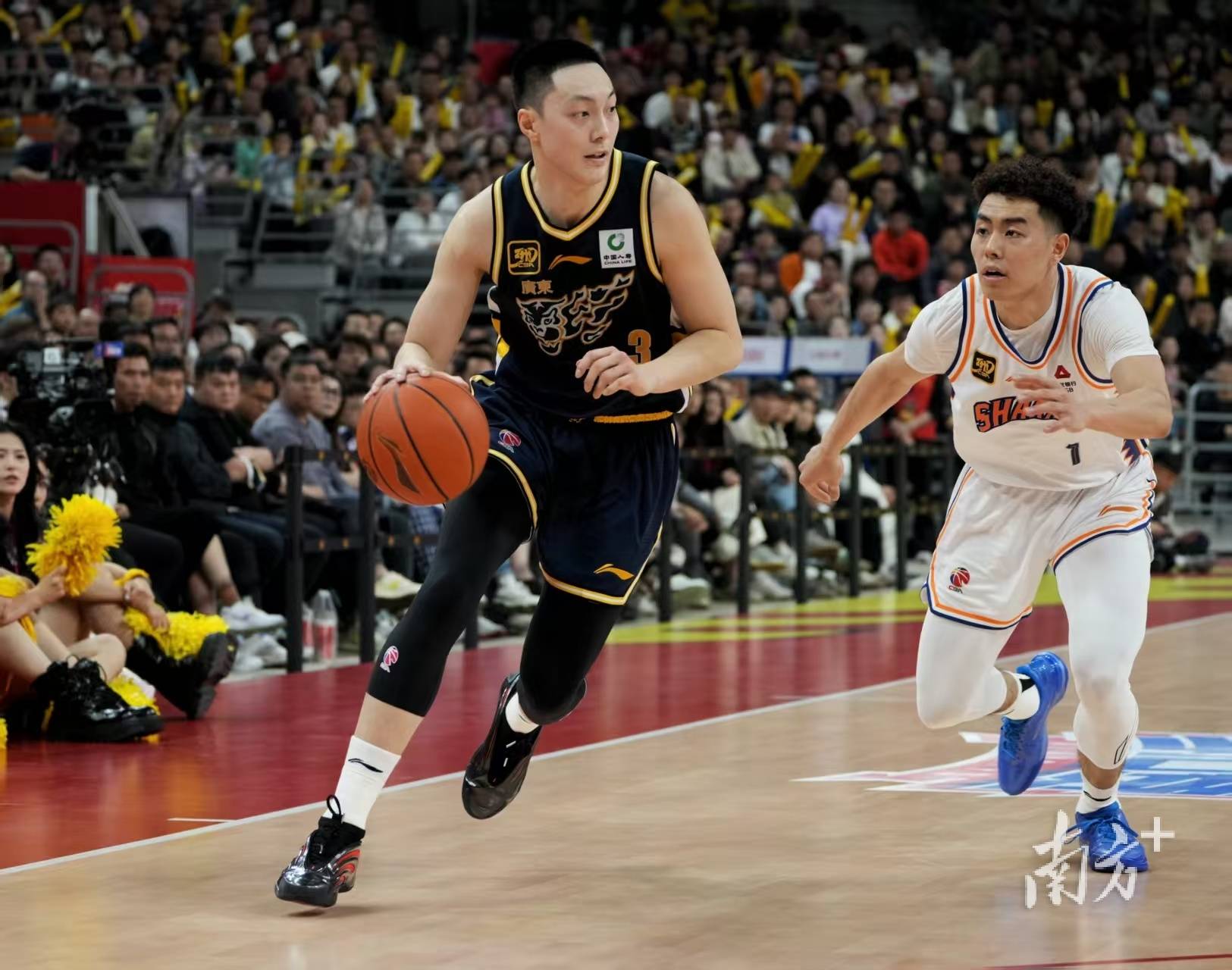 关于赛前上海海港内部沟通：CBA季后赛节点到来，气氛紧张，球探报告显示潜力的信息