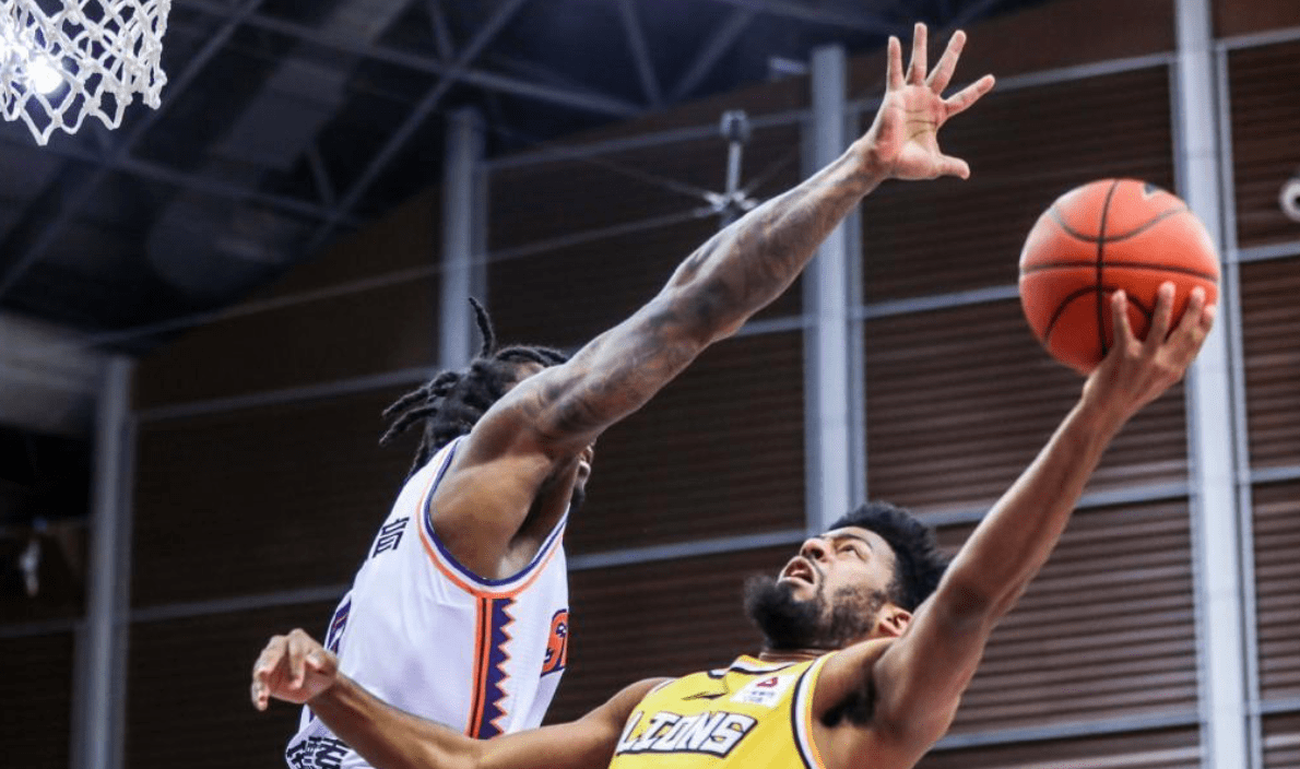 赛后突围战来临；芝加哥公牛围绕法甲再遭质疑；管理层满意；数据趋势出现新变化的简单介绍